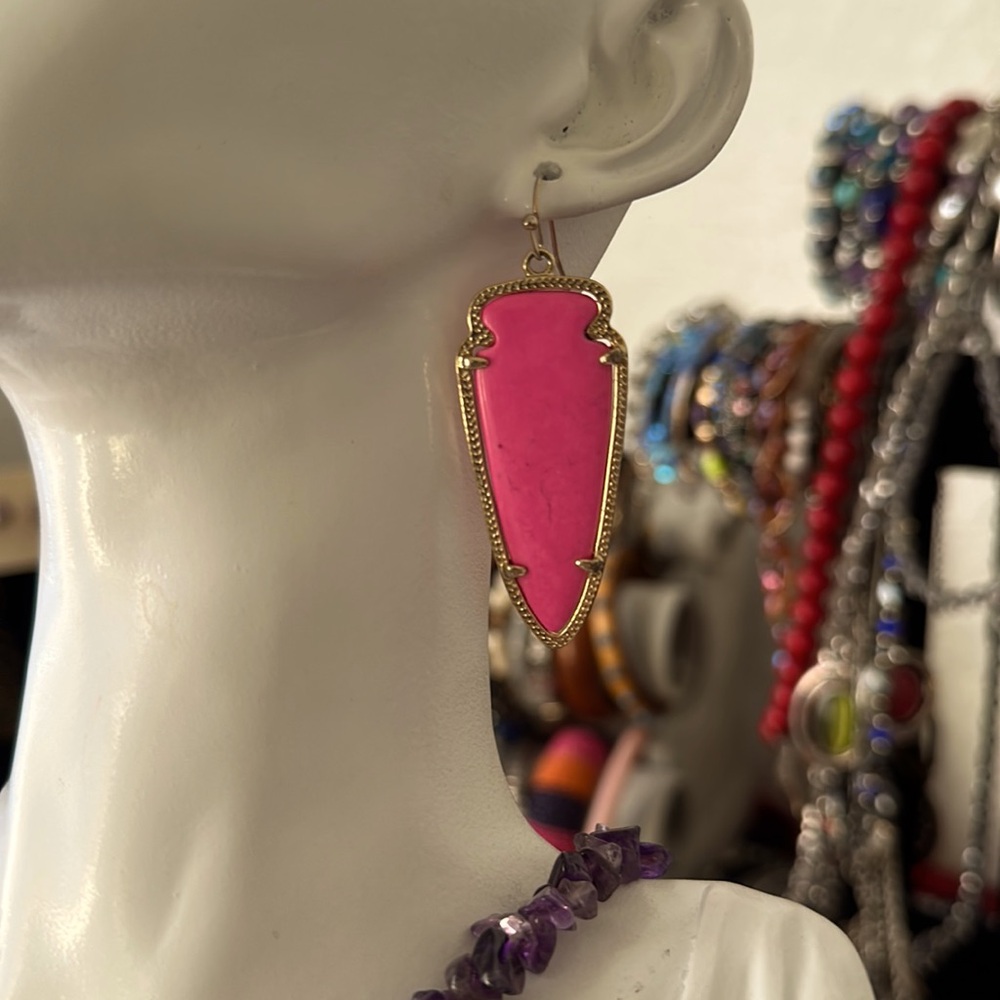Kendra Scott pink skylar stone earrings with gold tone,big size